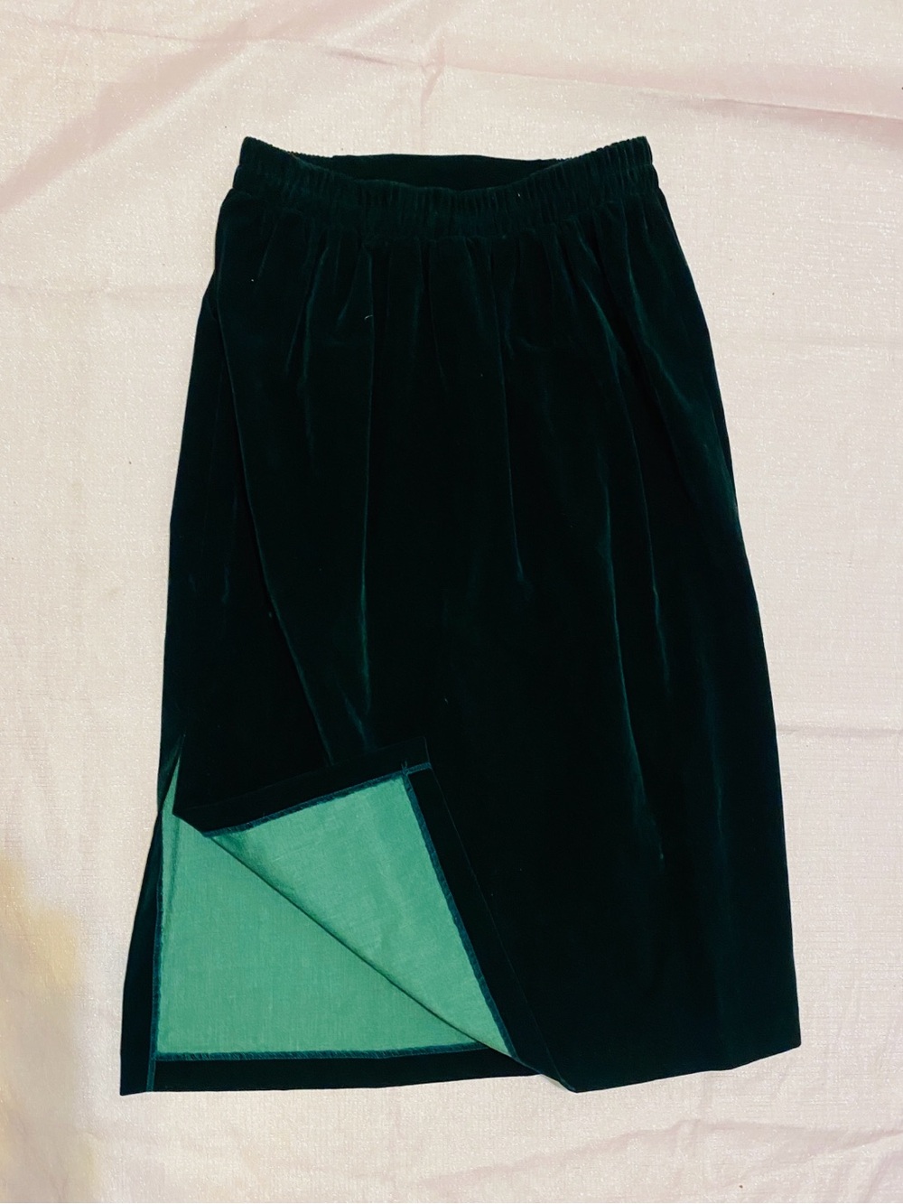 Willow Ridge Emerald Green Velvet Midi Skirt